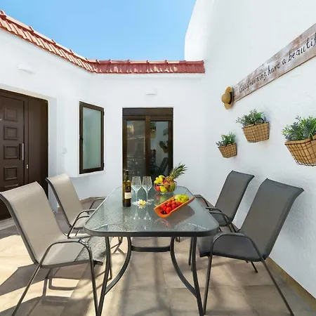 Ampela Houses Apartment